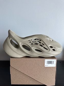 Yeezy Foam RNNR Stone Salt - 12 M