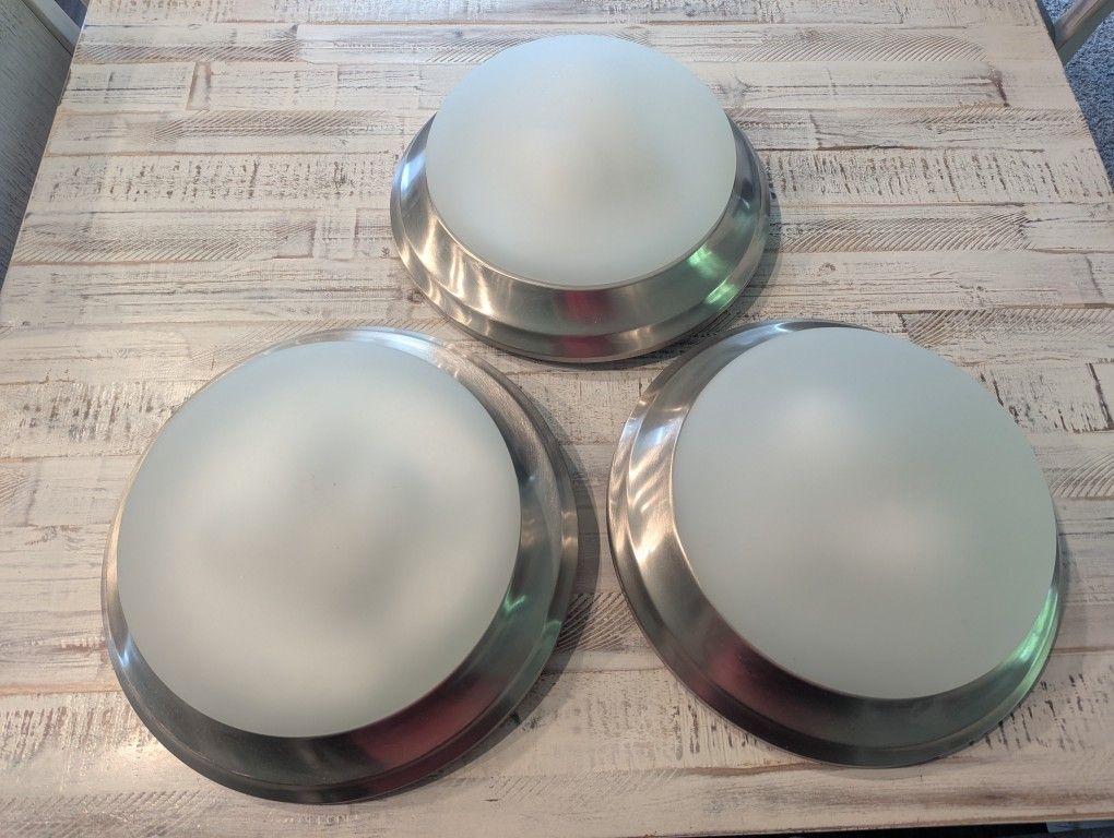 3 Ceiling Light Fixtures