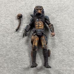 Neca Predator 2 City Hunter 8 Bit 7” Action Figure