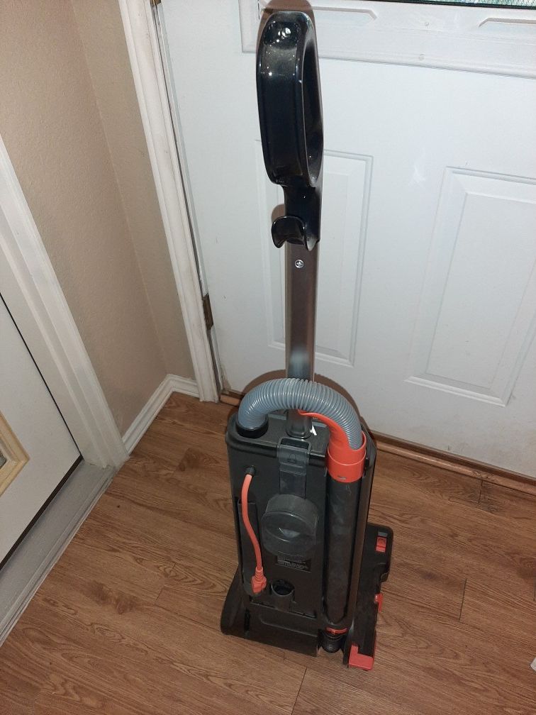 Brand New. Hoover Insight 100 commercial vacuum