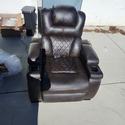 Recliner