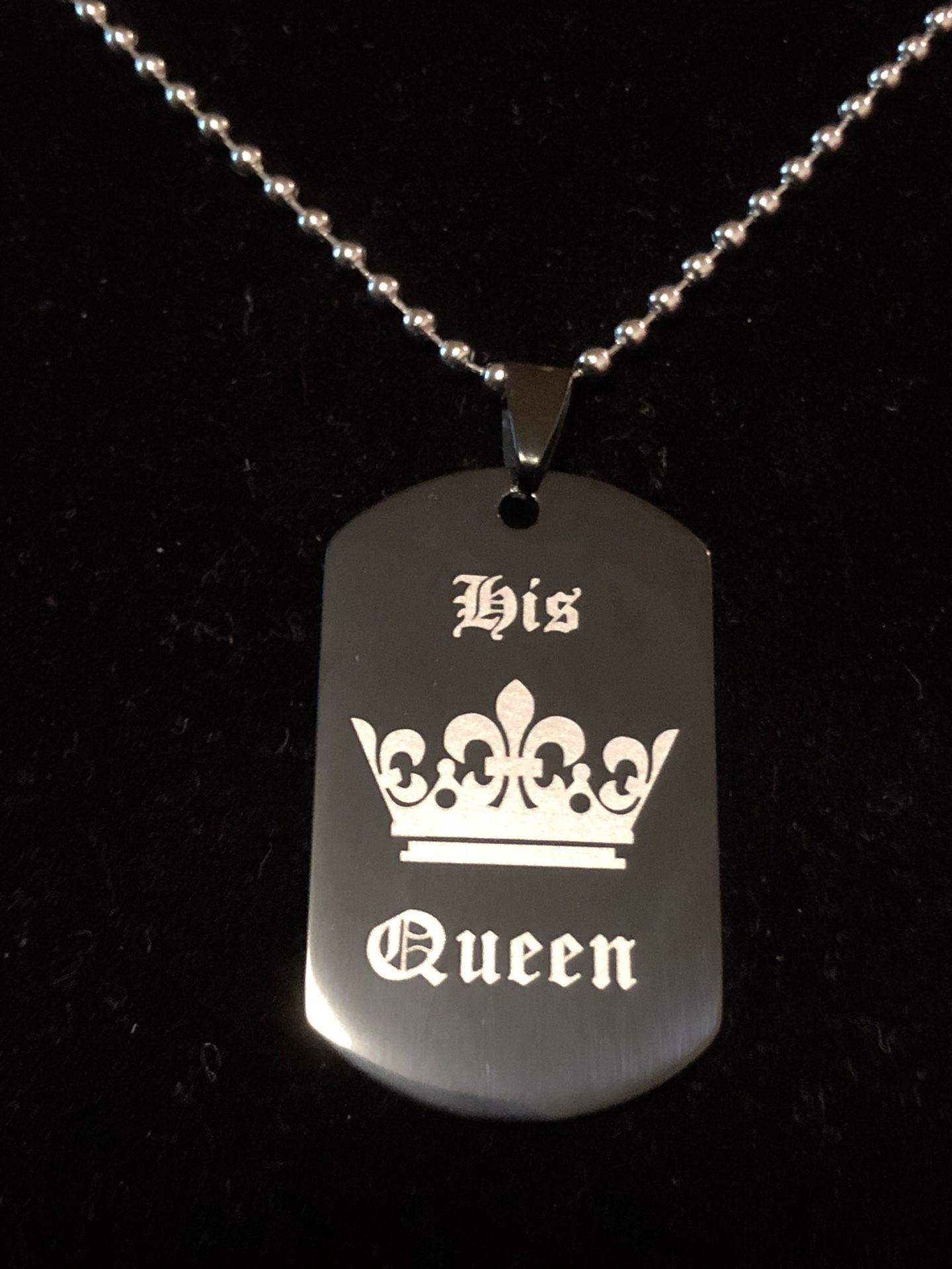 Pendant Dogtag (His Queen) Charm