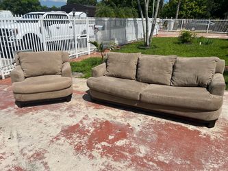 Sofa & Love Seat 2pc Furniture by Cindy Crawford