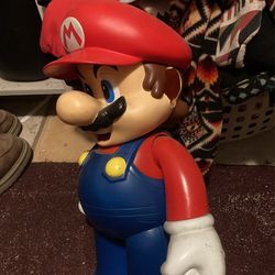 Super mario best sale 20 inch figure