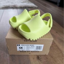 Yeezy Slide