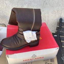 Boots Brown Color Size 5.5