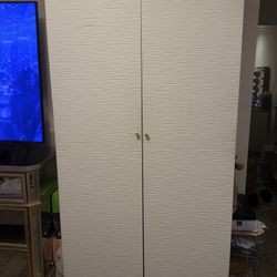 wardrobe closet