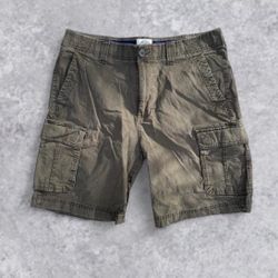 St. John’s Bay Men’s Cargo Shorts 34 – Olive Green – Cotton Stretch