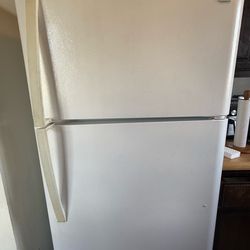 Full size Kenmore fridge