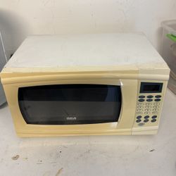 RCA RMW733-WHITE Microwave, 0.7 cu. ft, White, DAA 0.7, 