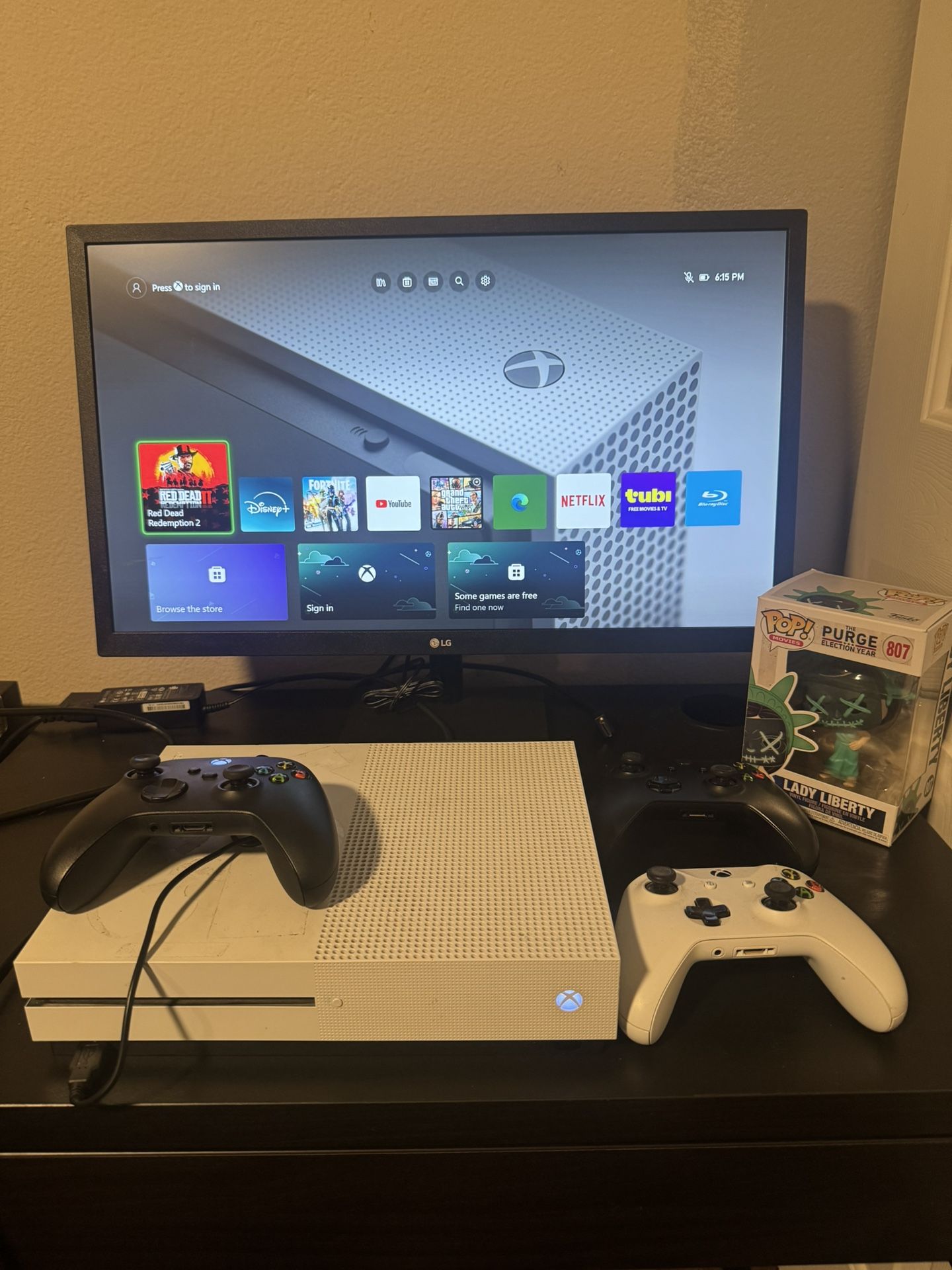 Xbox One S