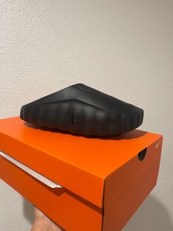Nike Mind 001 Slide Triple Black