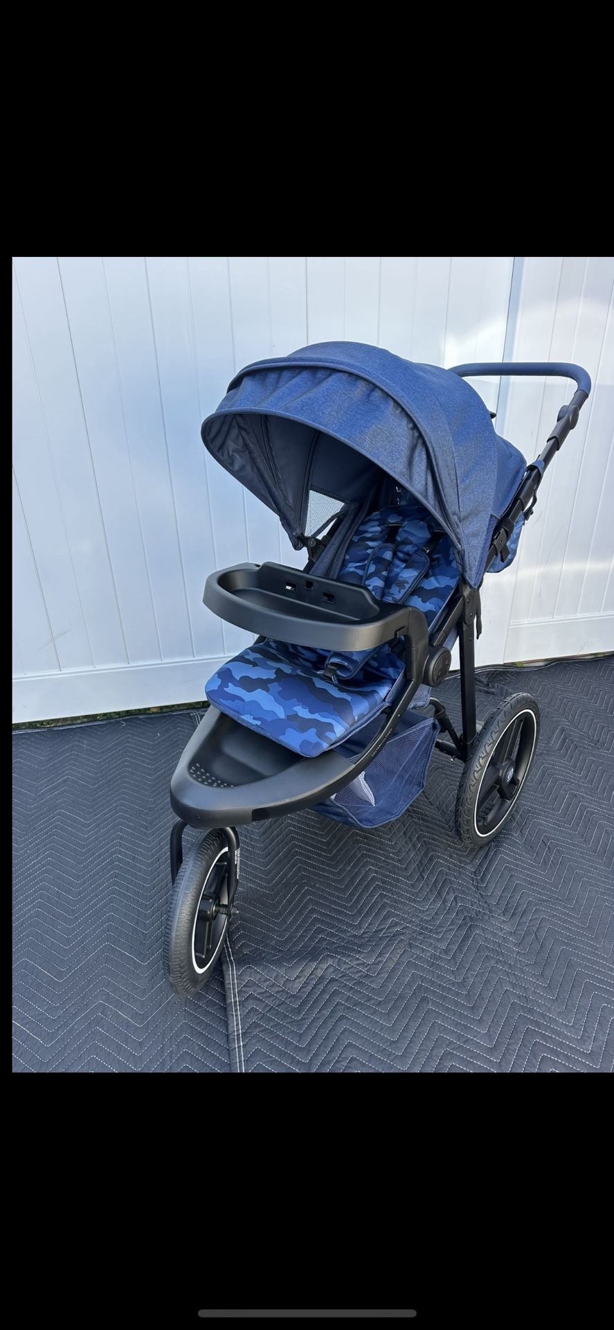 Jogger/ BabyGap Trek Jogging Stroller/ BabyGap/ Baby/ Kids/ Stroller/ Jogger/ Travel/ Kids/ New