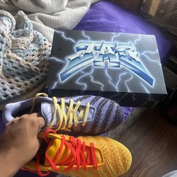 Ja 3 Orange And Midnight Purple Size 11,5