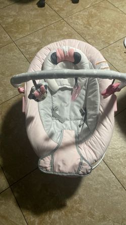 Minnie Mouse Bouncer