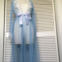 Maternity Photo Shoot Maxi Dress. Pick Up Available 