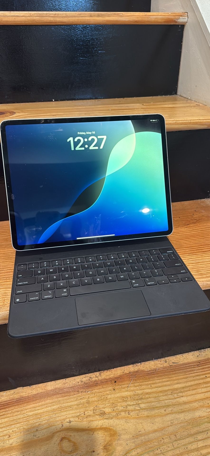 iPad 12.9 3rd Gen with Apple Magic Keyboard