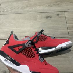 Jordan 4 Red Toro