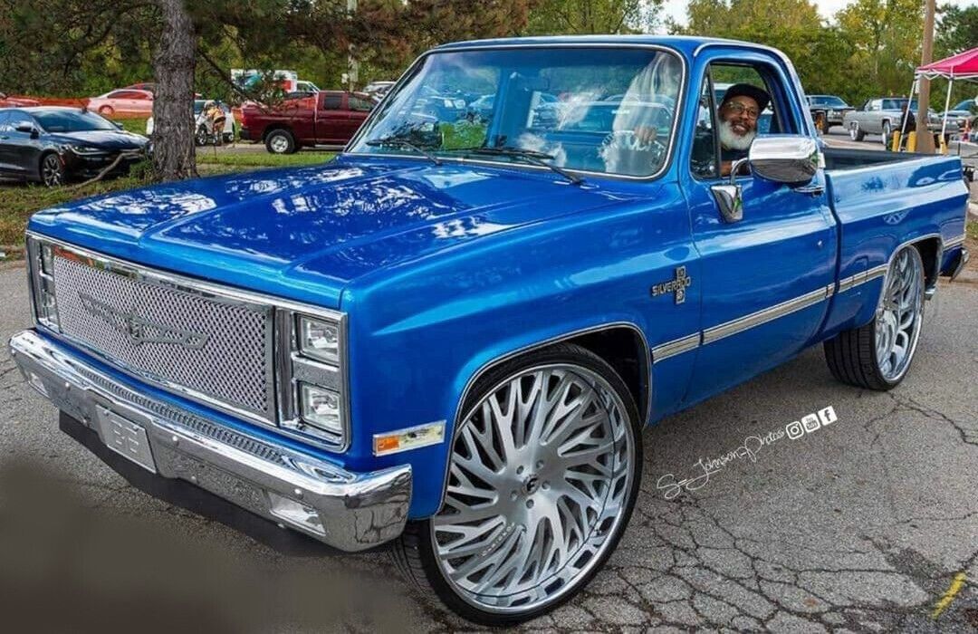 Chevy C10 Chrome Custom Built Tiarra Grille