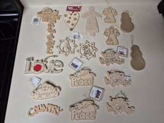 17 New Wood And Paper Craft Christmas Ornaments 