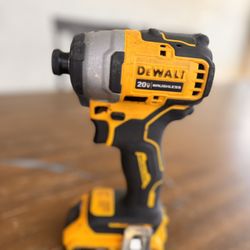 DeWALT