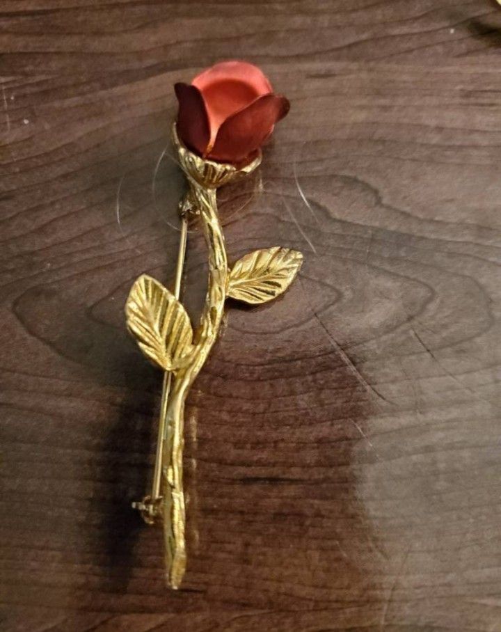 Vintage Rose Brooch