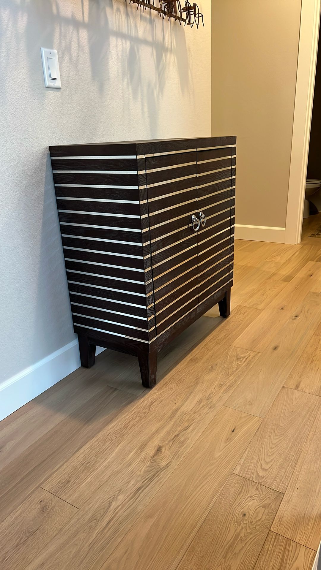 Console Chest