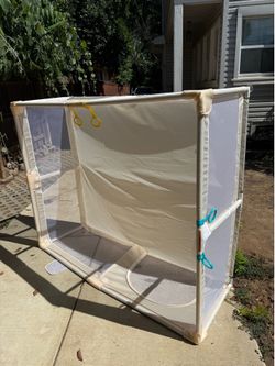 Mesh Play Pen