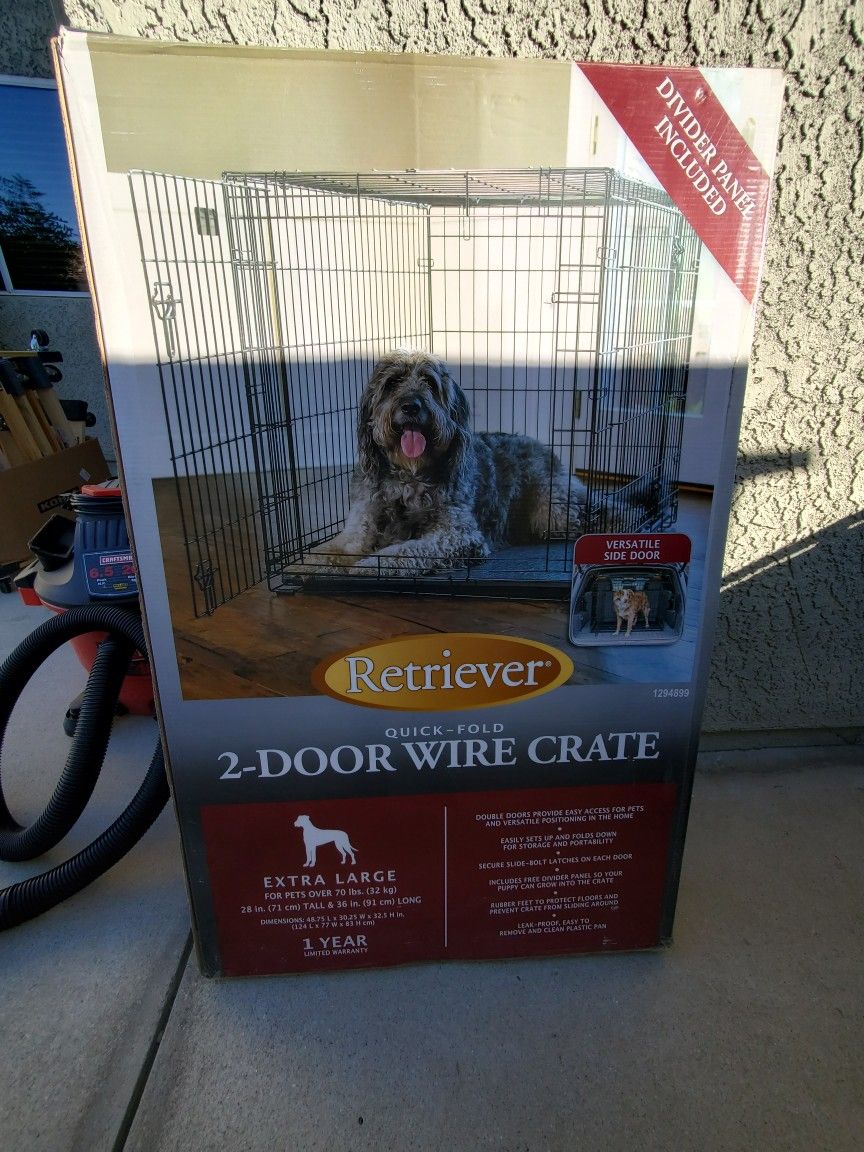 XL OUTDOOR DOG CRATE / FREE