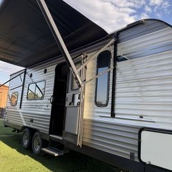 2022 Keystone Travel Tráiler In Phelan Ca