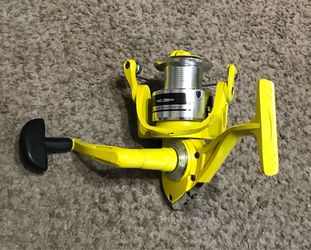 Okuma Spinning Fishing Reel – Yellow