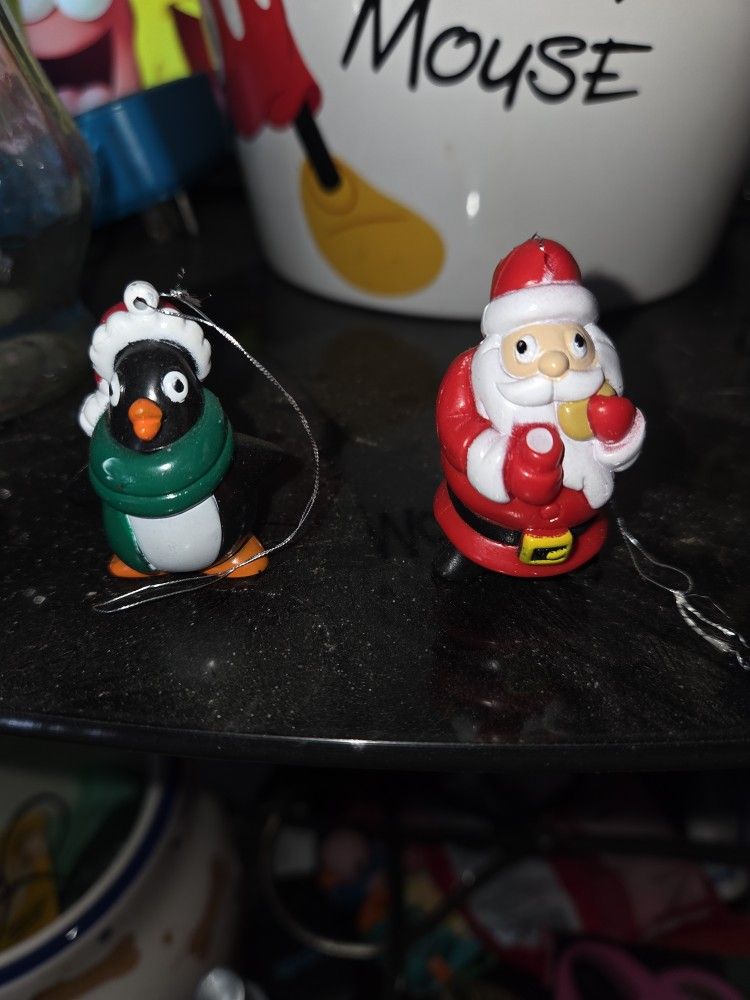 2001 TOPPS Santa Claus & Penguin Ornaments