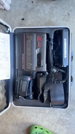 Vntg Panasonic OmniMovie VHS HQ Camcorder PV-420D Untested