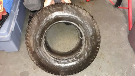 Tractor tire 20.5x8.00-10