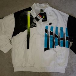 once Dar permiso vagón Nike Challenge Court Agassi Jacket 2020 Size Large L NWT CQ9184-101 for  Sale in Indianapolis, IN - OfferUp
