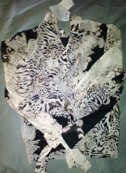 Pattern long sleeve blouse