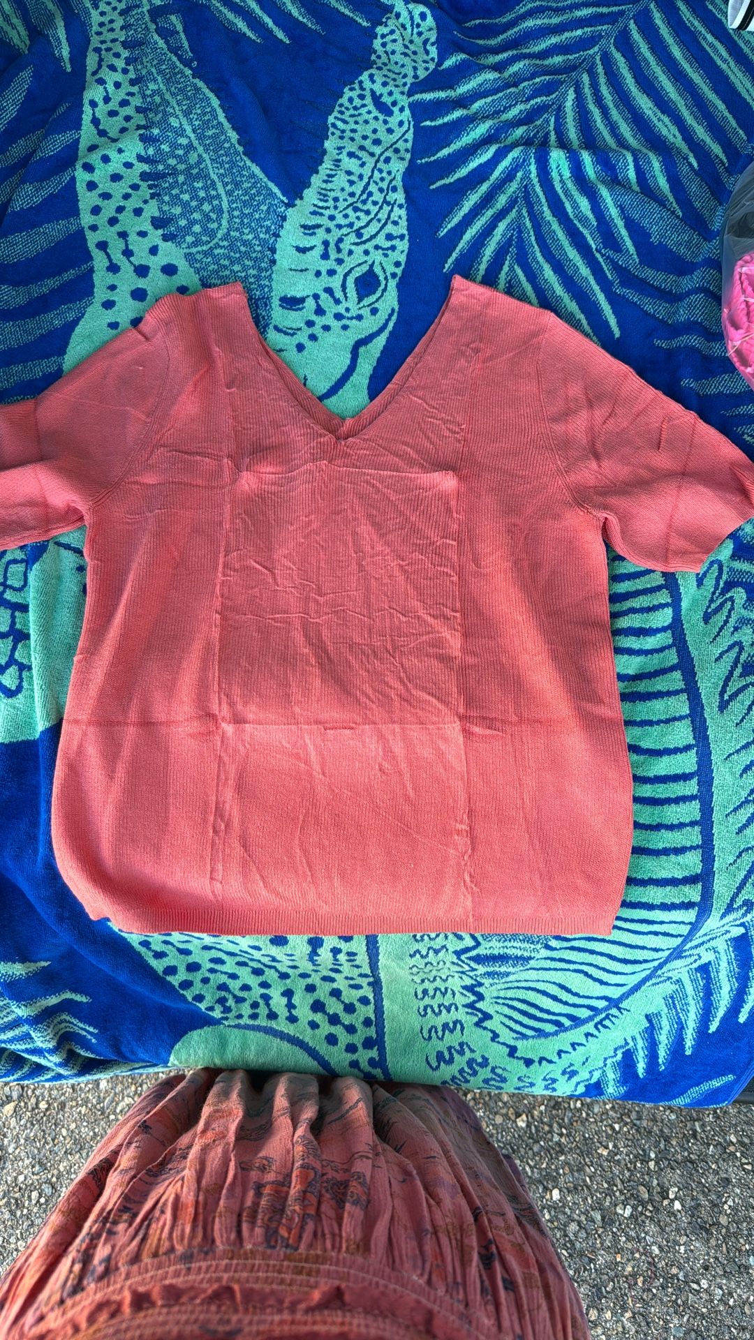 Coral V-neck Summer T