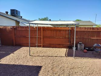 Shade canopy