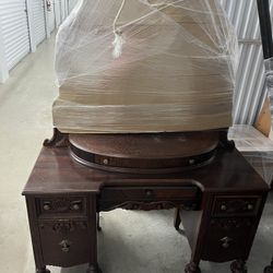 Antique vanity