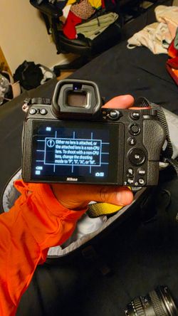 Nikon Z7 45.7MP Full Frame Mirrorless Camera – Like New