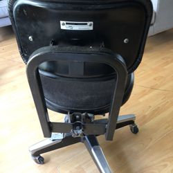 Metal Rolling Chair