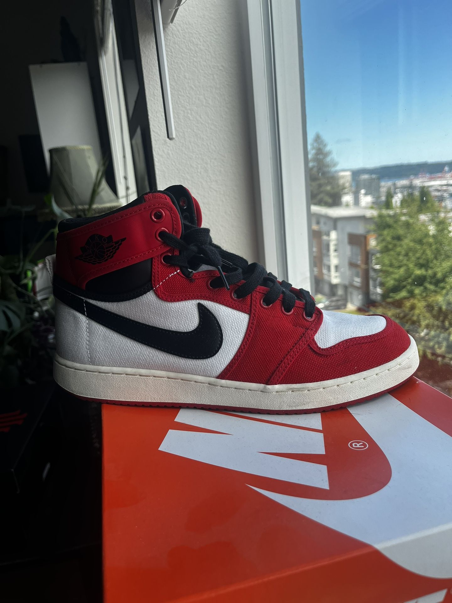 Men’s Nikes/jordans 10.5