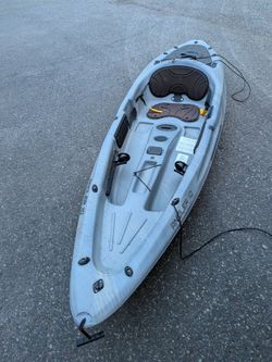 Fishing kayak