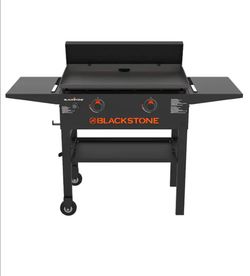 Blackstone 28" Griddle with Cover / Hood - New in Box OBO