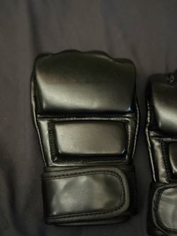 YMX Fighting gloves
