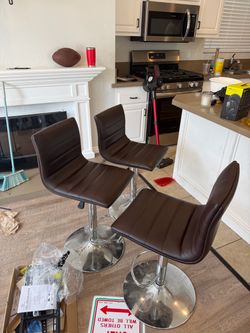 Barstools - free