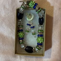New handmade bracelet and earrings set