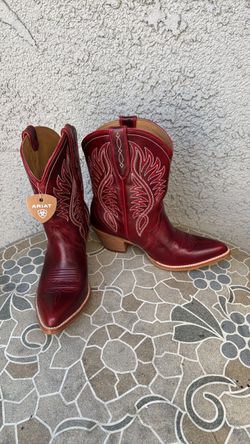 ARIAT WOMEN'S JULIETTA RED BOOT 10074387 SIZE 9