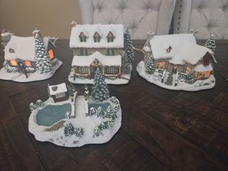 Christmas Village Lighted Cottage Set