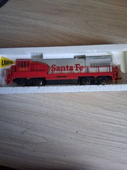 Bachman toys EMD GP30 Diesel Santa Fe electric Train
